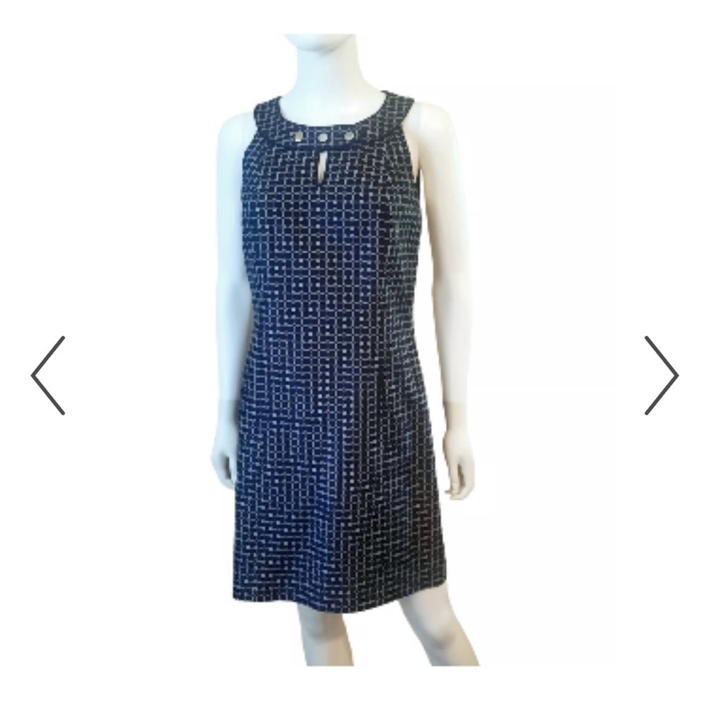 Ann Taylor navy sleeveless dress 10